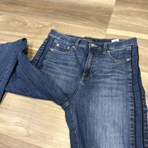 Banana Republic Dark Blue curvy, high-rise, Skinny Jeans size 29 - Picture 5 of 10